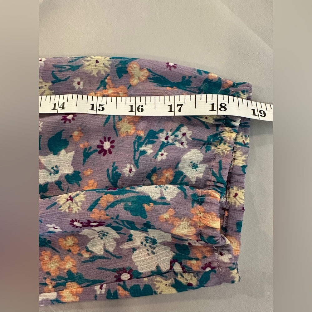 ModCloth Lavender Floral Chiffon Blouse Peter Pan Lace Collar Size L - Picture 10 of 10